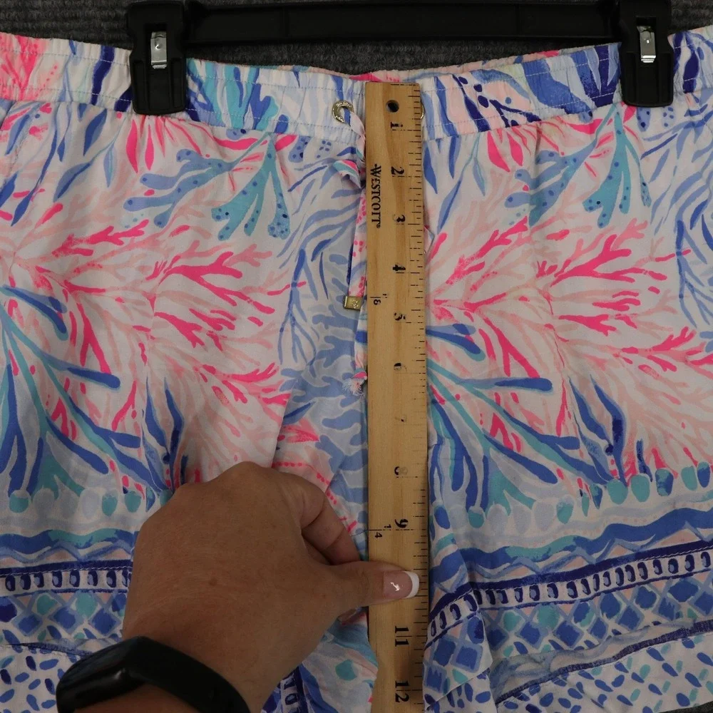 Lilly Pulitzer Callahan Coral Reef Print Pull On Shorts Women M Drawstring Beach